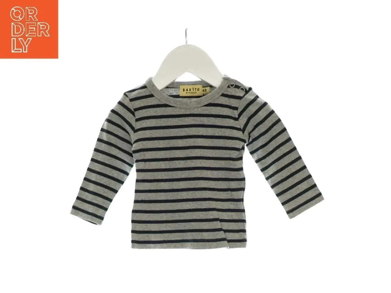 Billede 1 - Bluse fra Bakito (Str. 62)