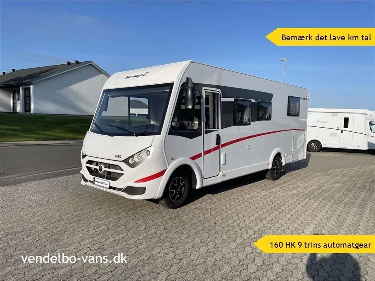 Billede 1 - 0 - SunLight I 69 L Aut.   Bemærk det lave km tal - 160 HK - 9 trins automatgear