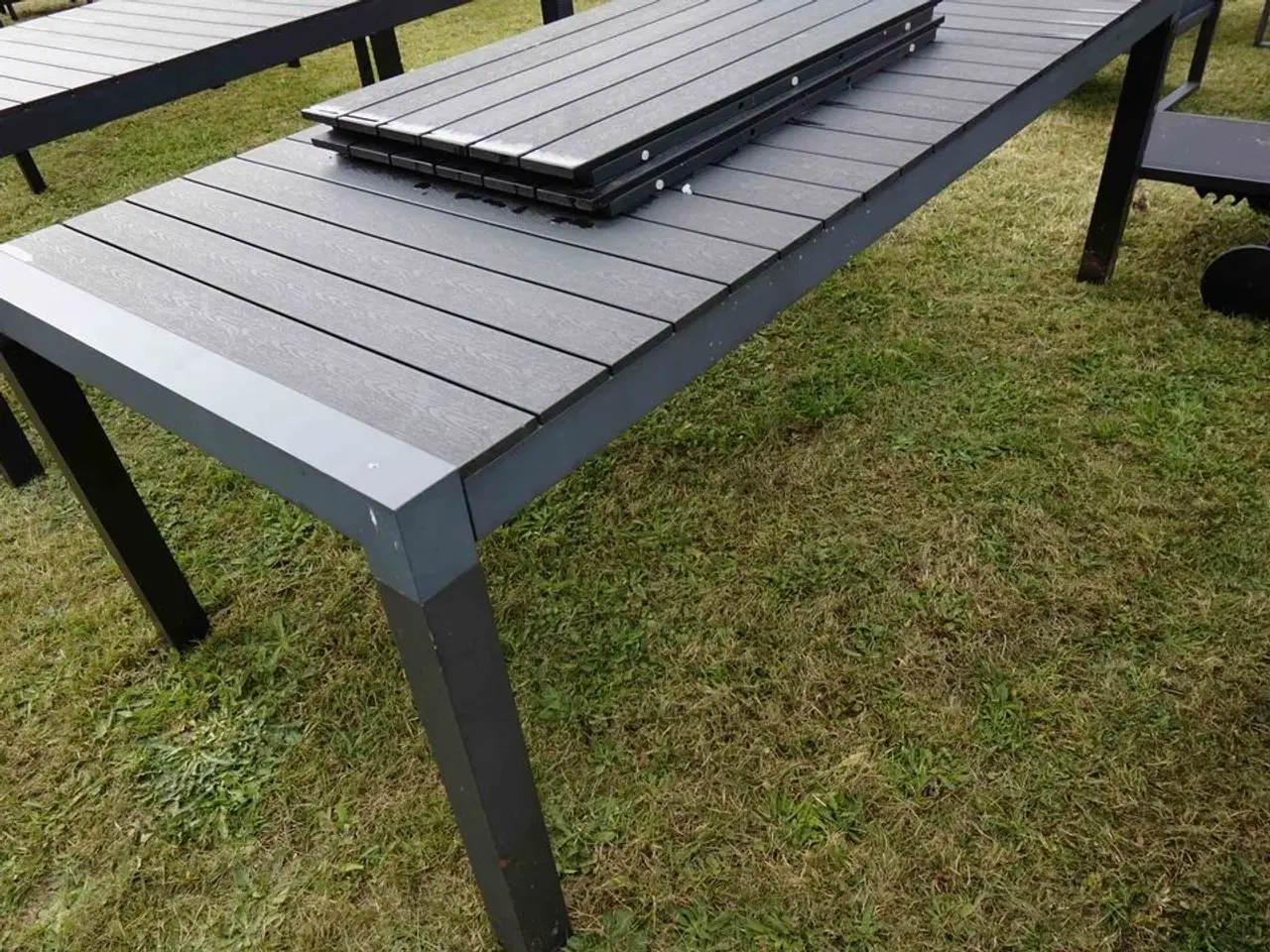 Billede 2 - Havebord Nonwood/alu