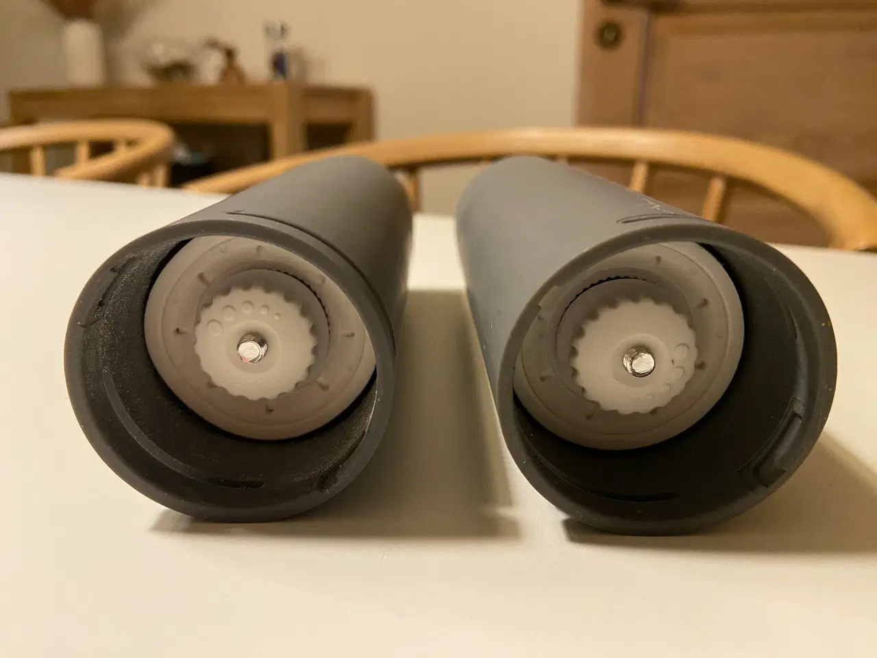 Billede 5 - Zone Rör salt/peber kværn, grå