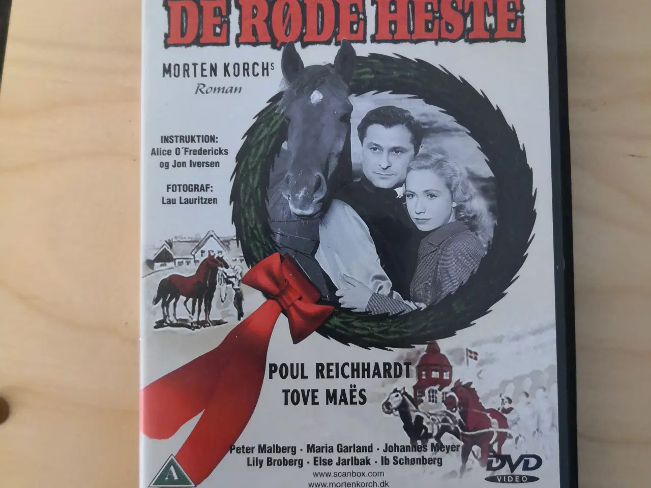 Billede 1 - De røde heste med Poul Reichhardt 