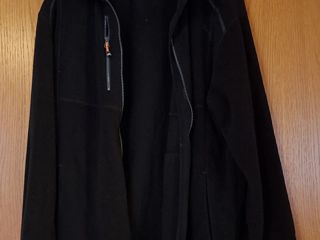 Billede 13 - Fleece trøjer og lette jakker flere slags 8 stk.