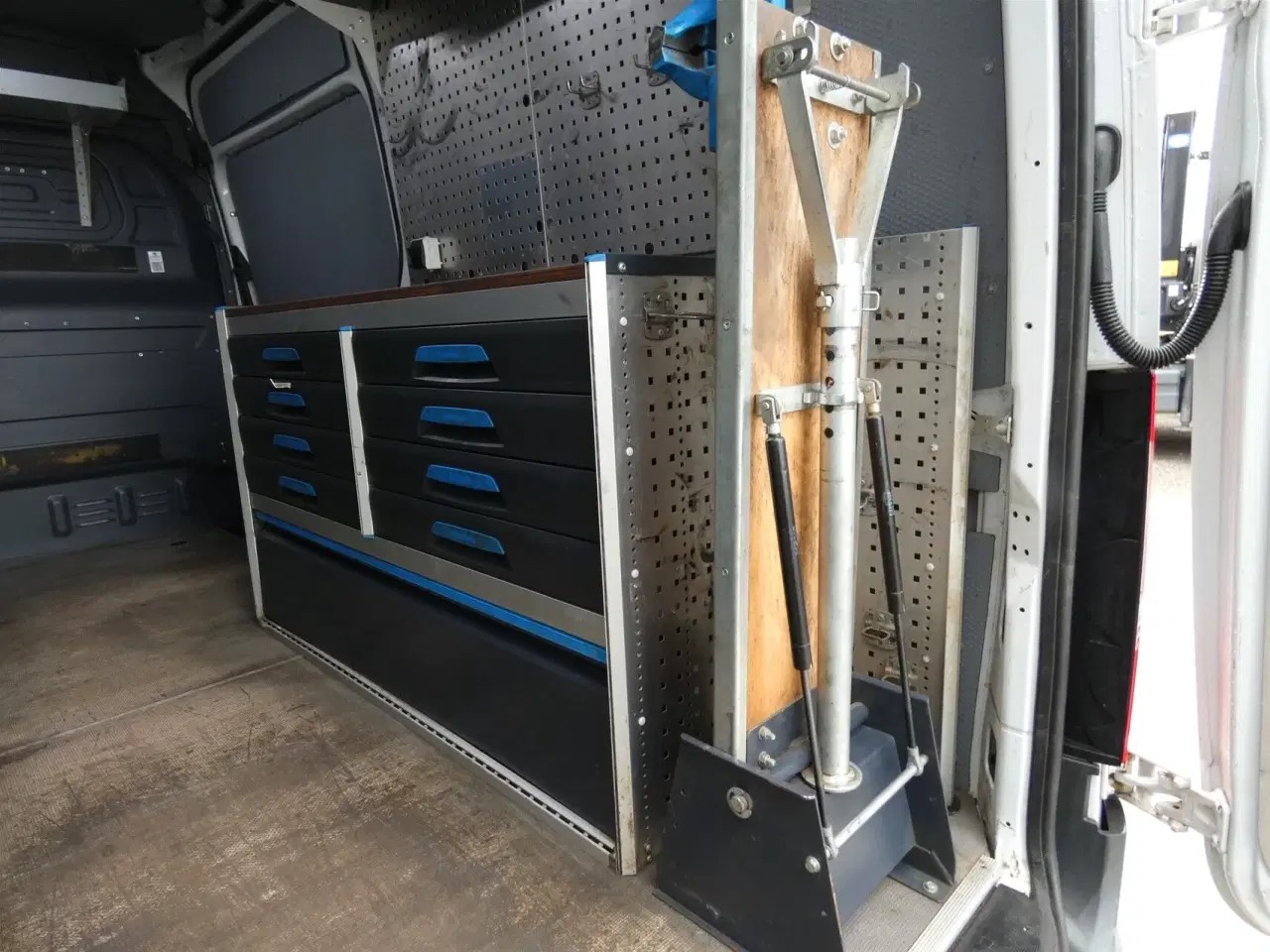 Billede 15 - Mercedes-Benz Sprinter 316 2,1 CDI VÆRKSTEDSBIL RWD 7G-Tronic 163HK Van Aut.