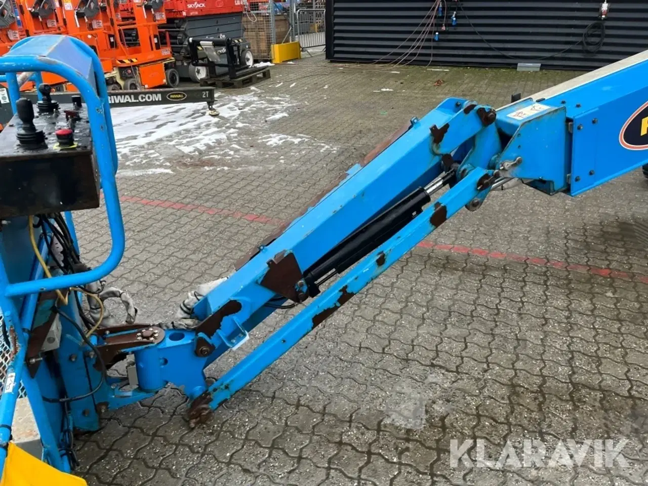 Billede 10 - Bæltelift Genie S-45 Trax