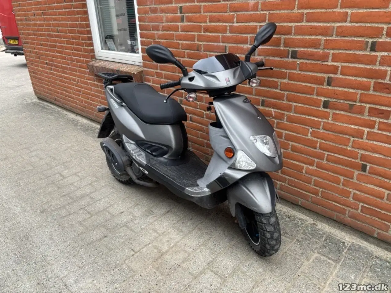 Billede 2 - PGO Dr. Big 30km