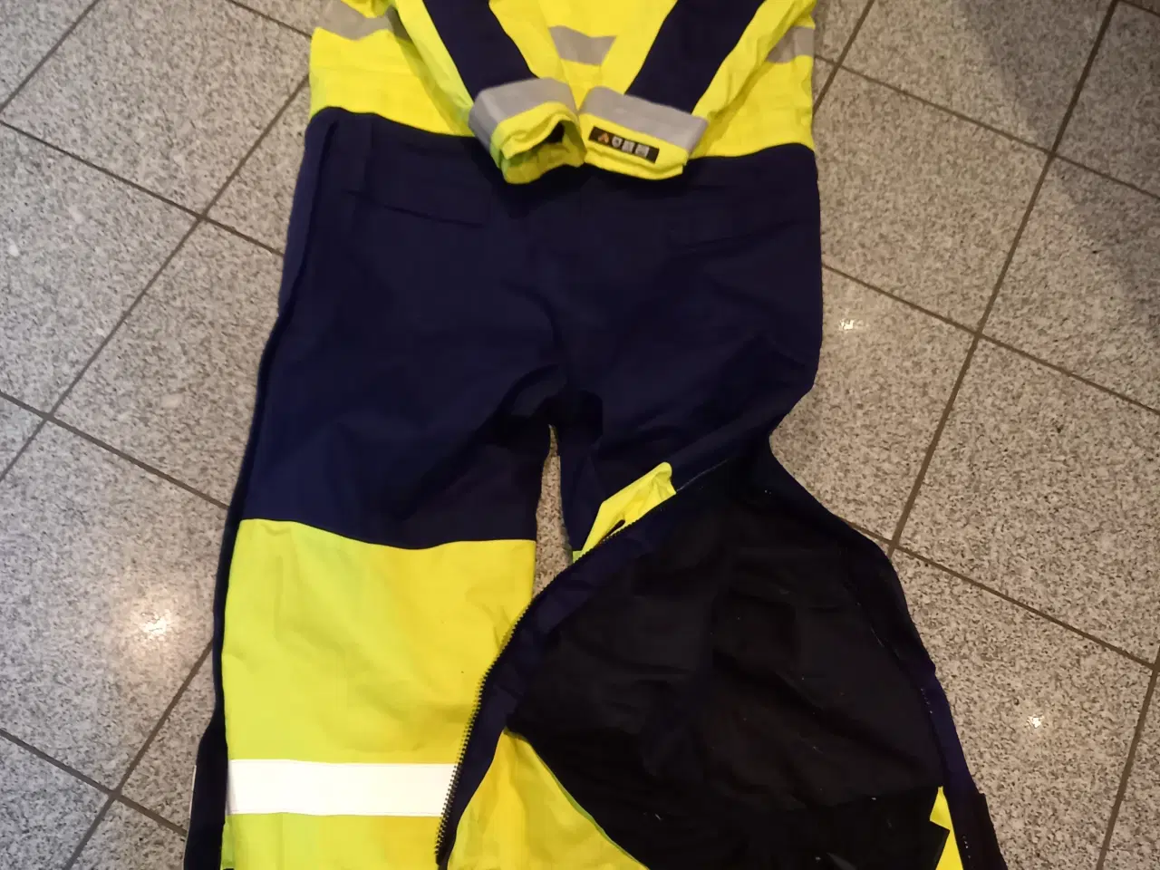 Billede 2 - Vinter kedeldragt