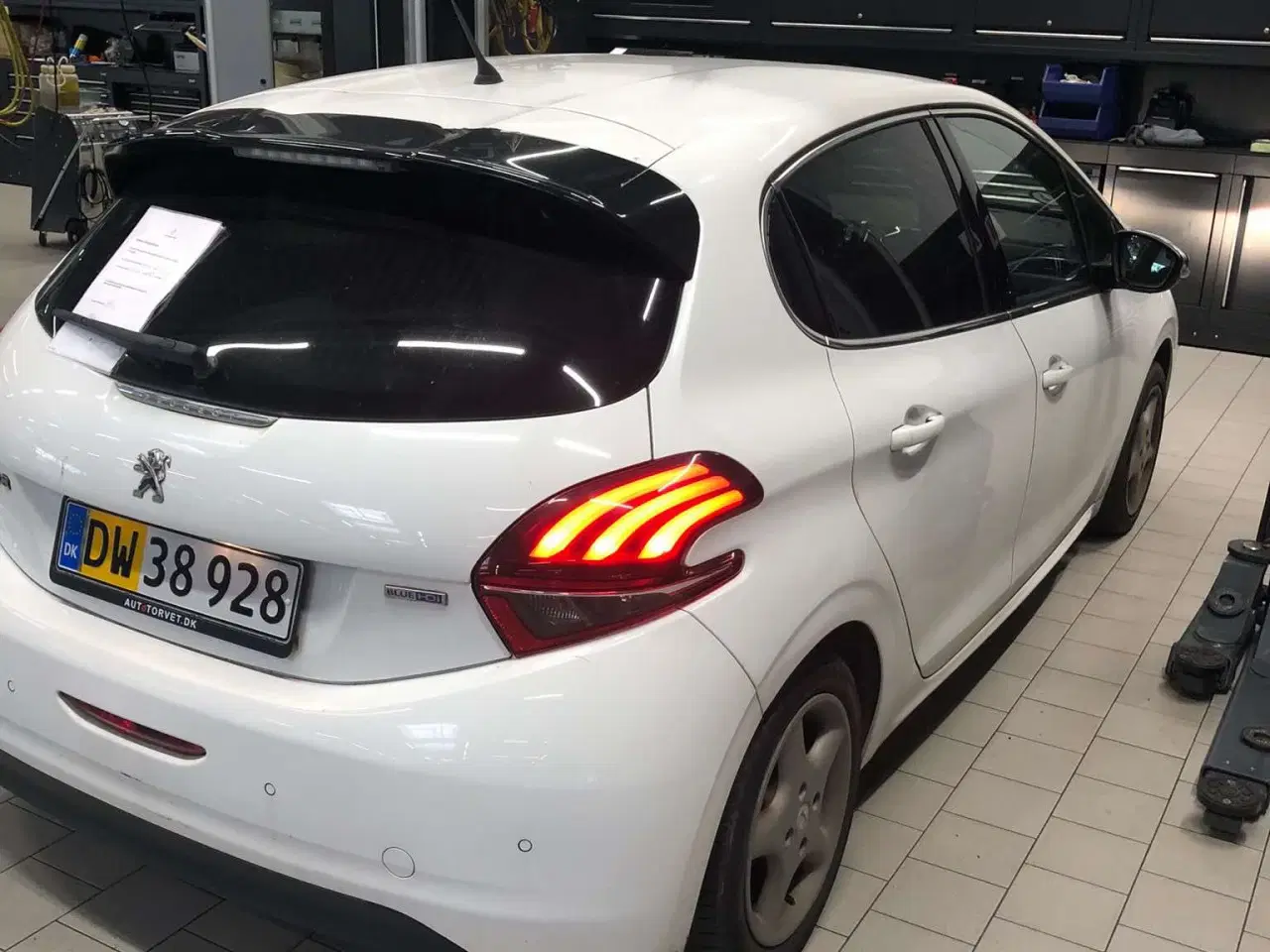 Billede 3 - 2016 Peugeot 208 VAN 1.6 BLUEHDI 100 HK 5D