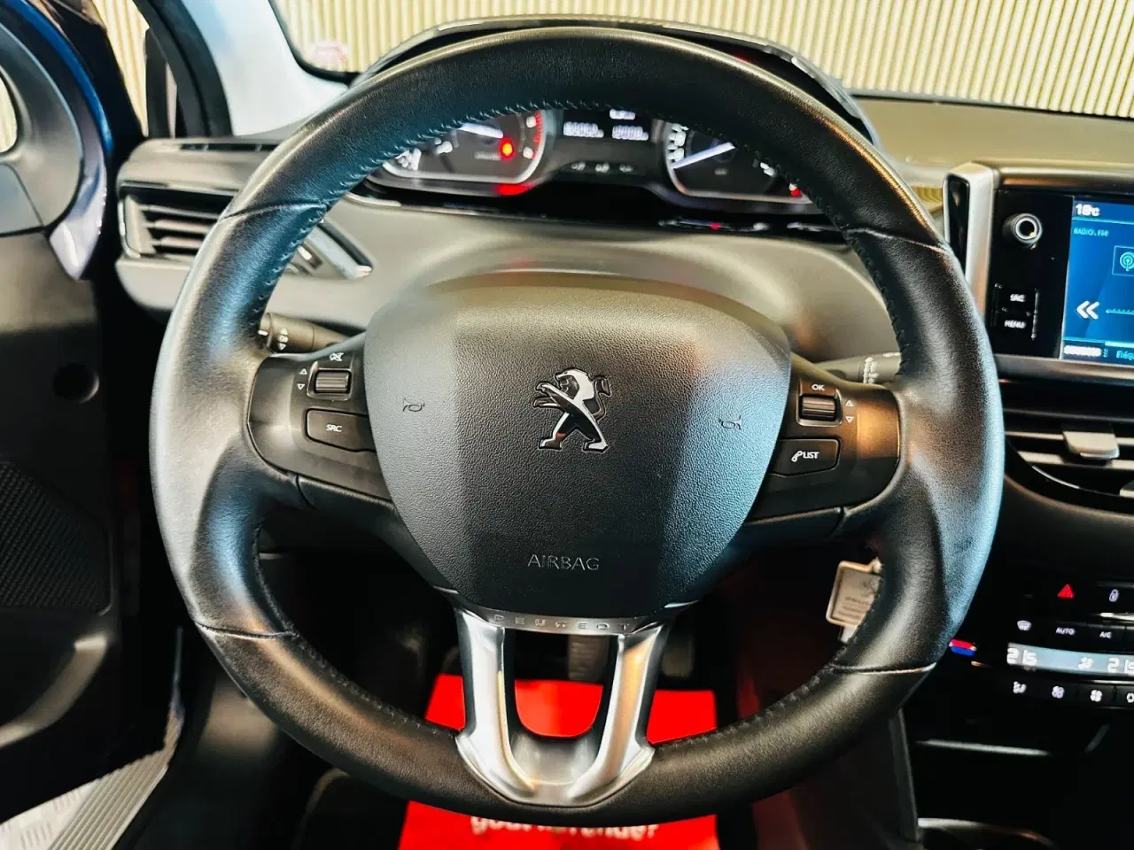 Billede 10 - Peugeot 208 1,5 BlueHDi 100 Allure
