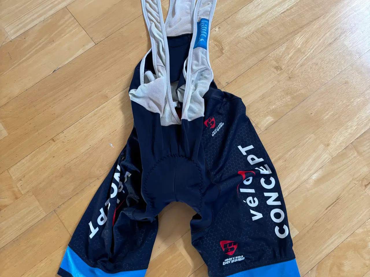 Billede 2 - Cykelbibshorts fra Velo Concept