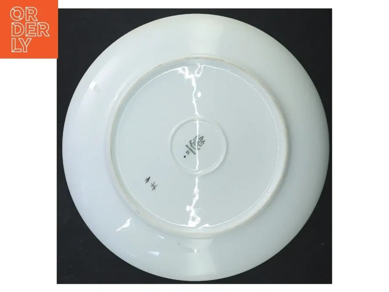 Billede 3 - Dekorativt porcelænsfad med fuglemotiv fra b&g (str. Ø 24 cm)