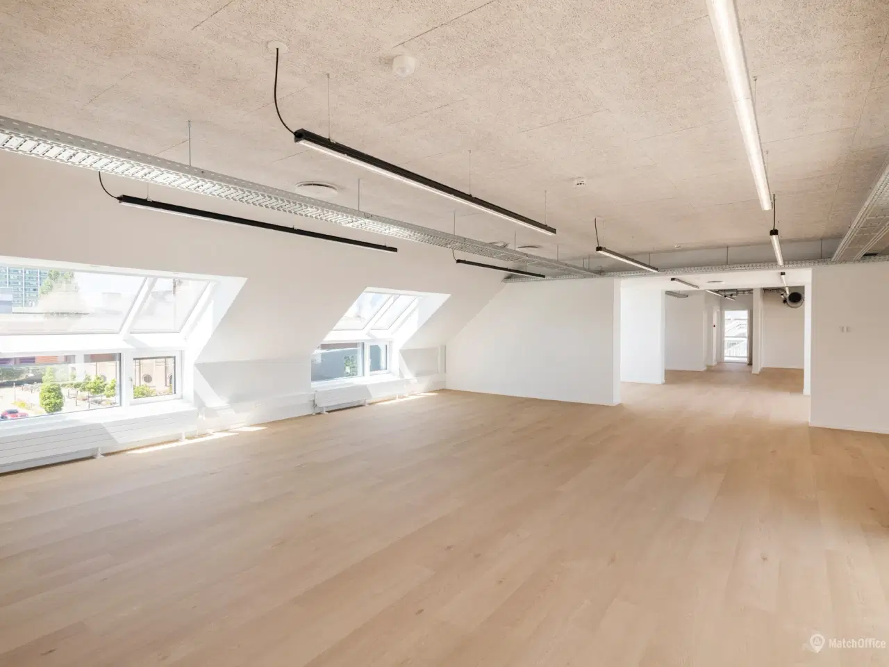 Billede 11 - Nyistandsatte kontorer med udsigt til Østre Gasværk