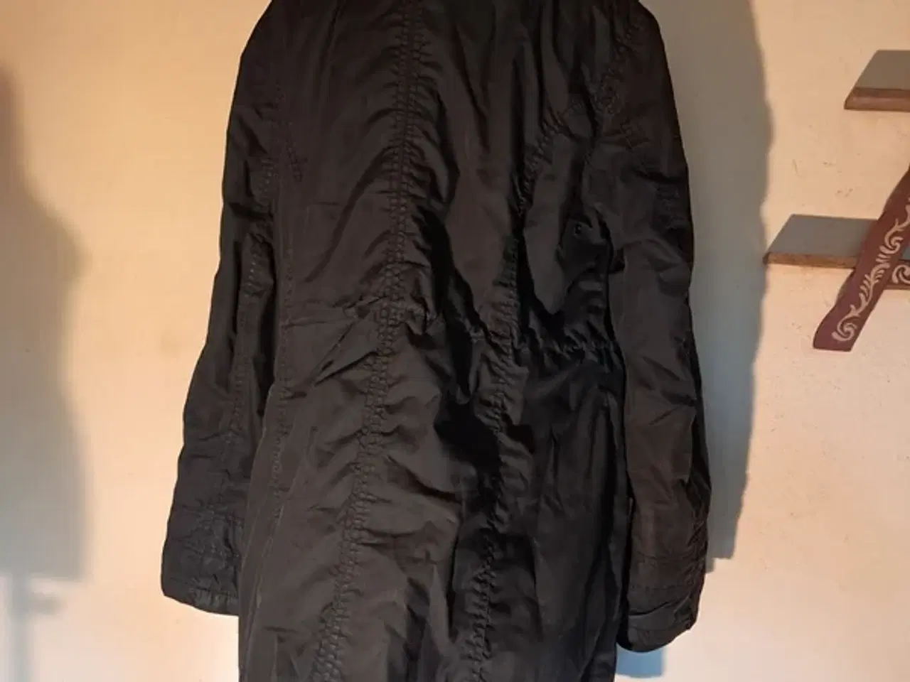 Billede 3 - H&M str. M vinterjakke