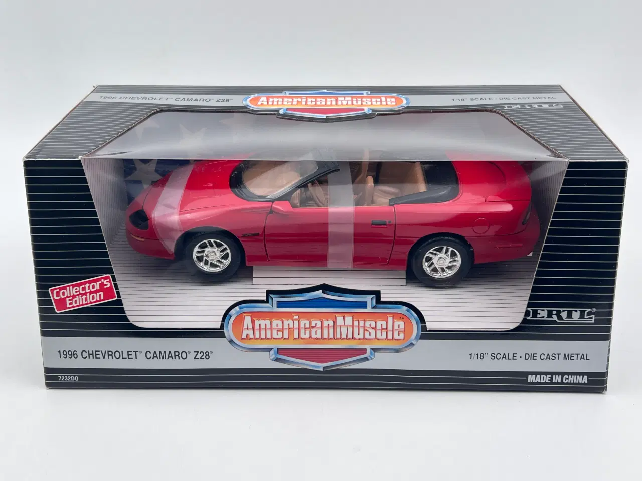 Billede 10 - 1996 Chrvrolet Camaro Z28 1:18  Super flot model