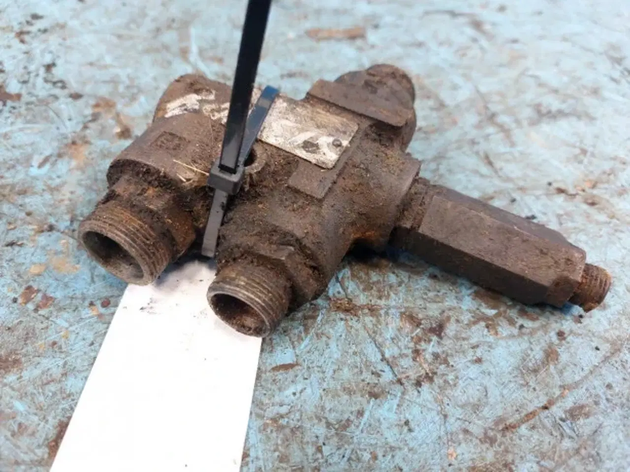 Billede 3 - Hydrema 906 Prioritetsventil 513804