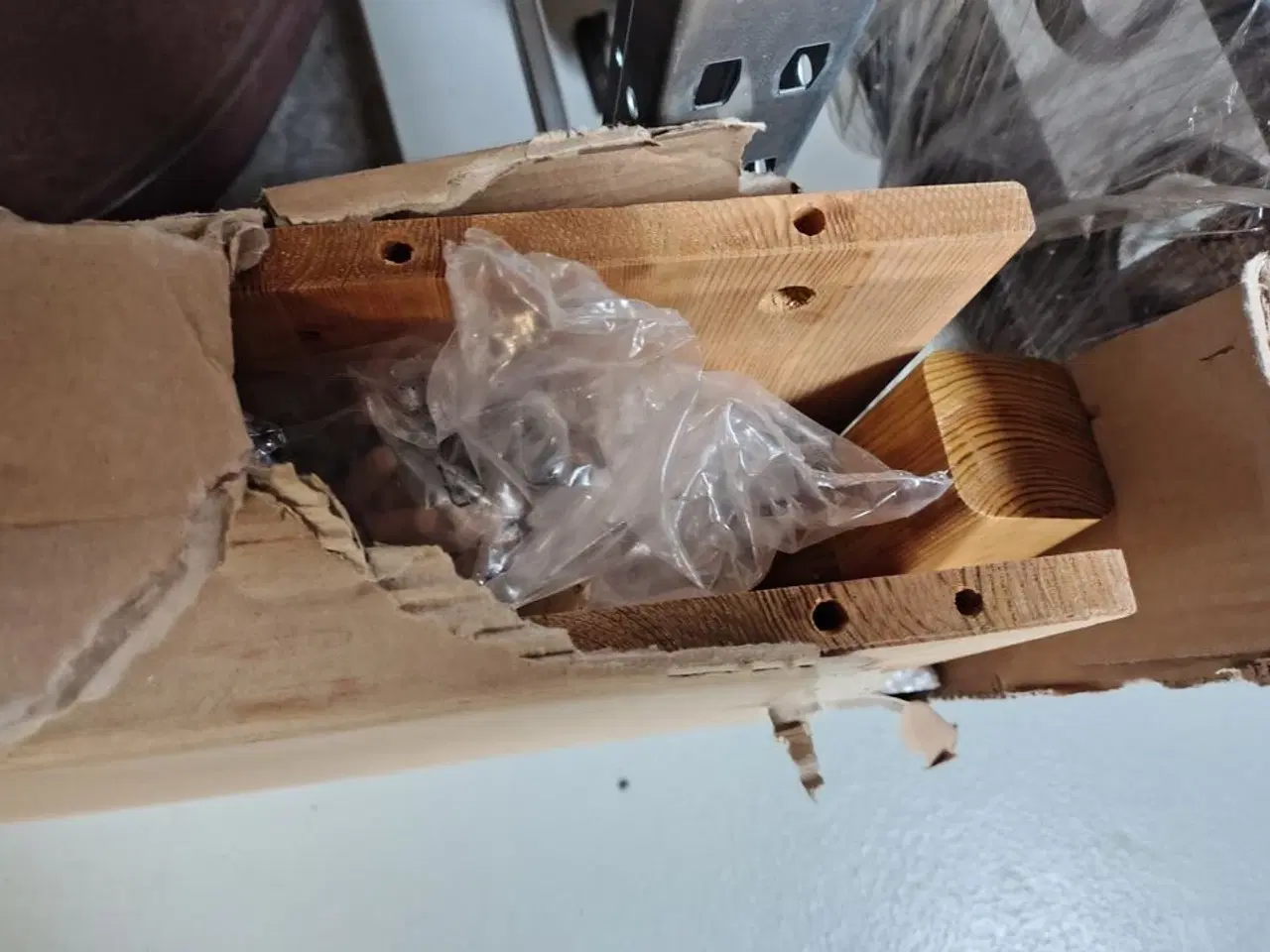 Billede 1 - Stereobænk, fyr