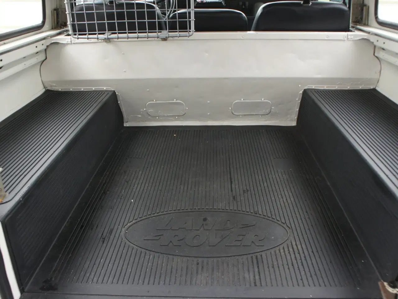 Billede 9 - Land Rover Defender 90 2,5 TDi Adventure