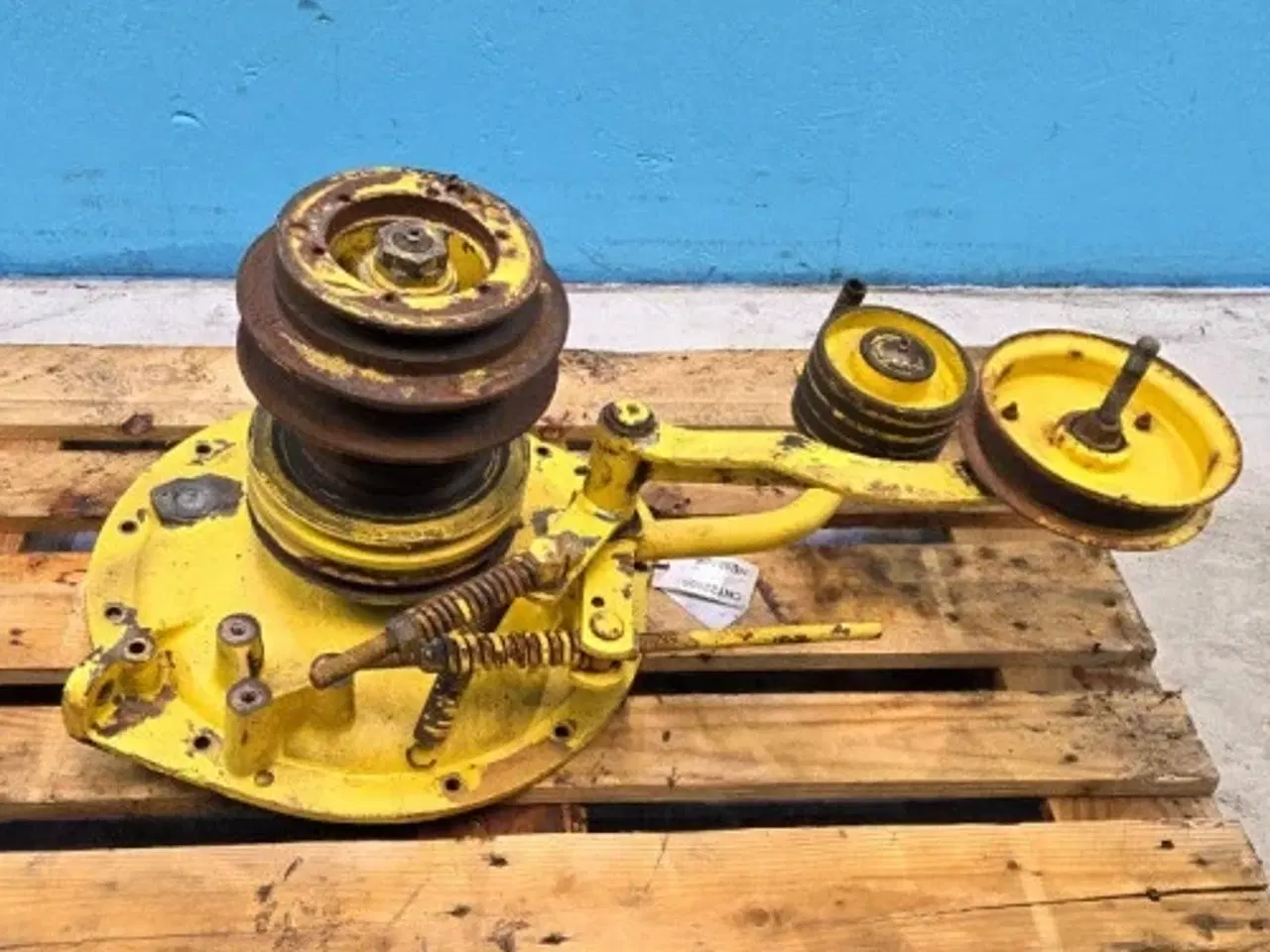 Billede 2 - New Holland 1540 Remskive 80362040