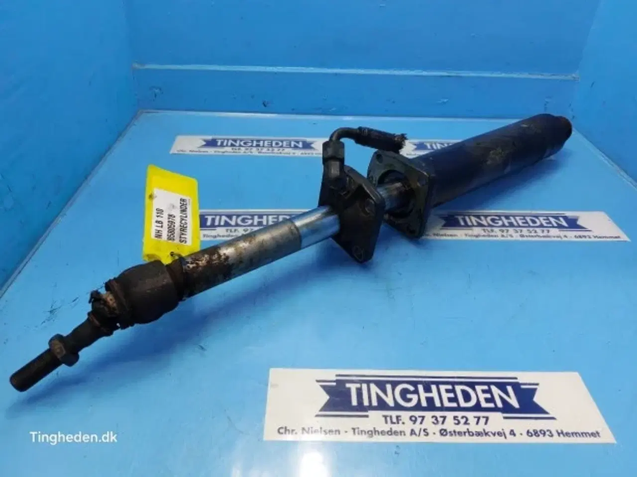 Billede 2 - New Holland LB110 Styrecylinder 85805978