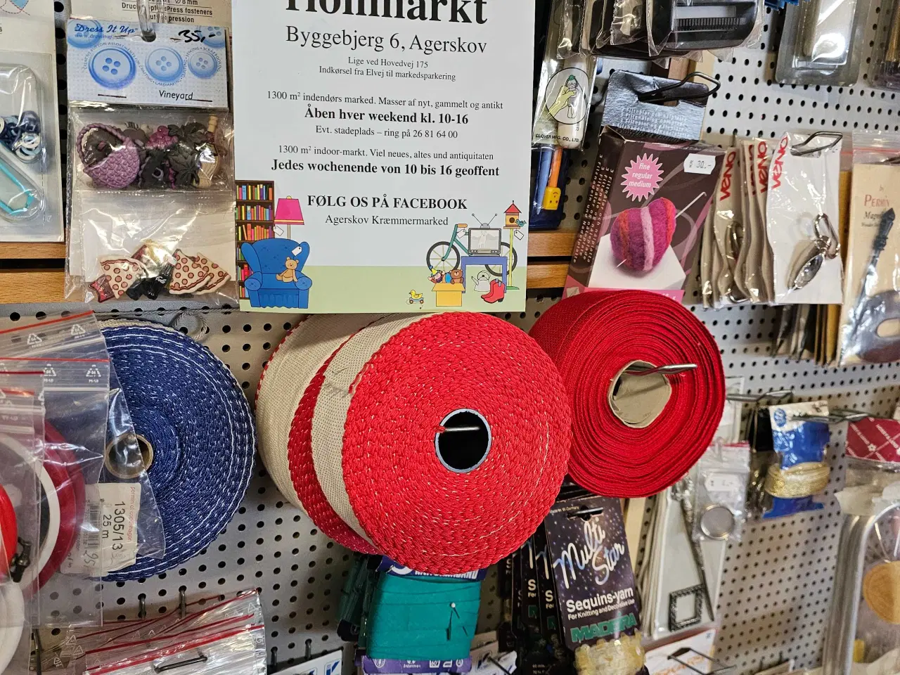 Billede 3 - Knapper, sy-broderi, strik oh hækling