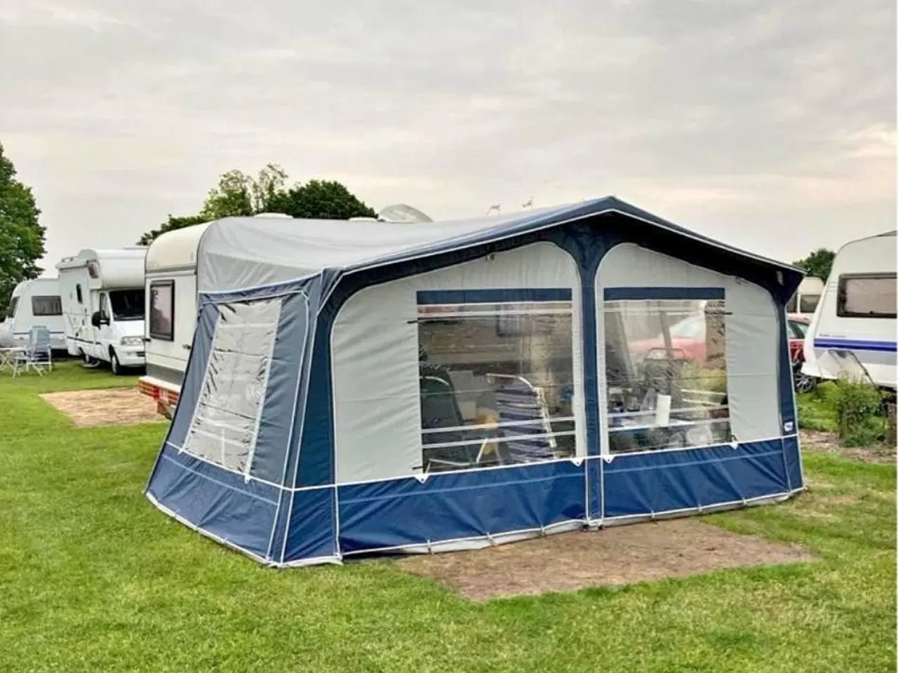 Billede 5 - Fortekt til campingvogn A mål 925 