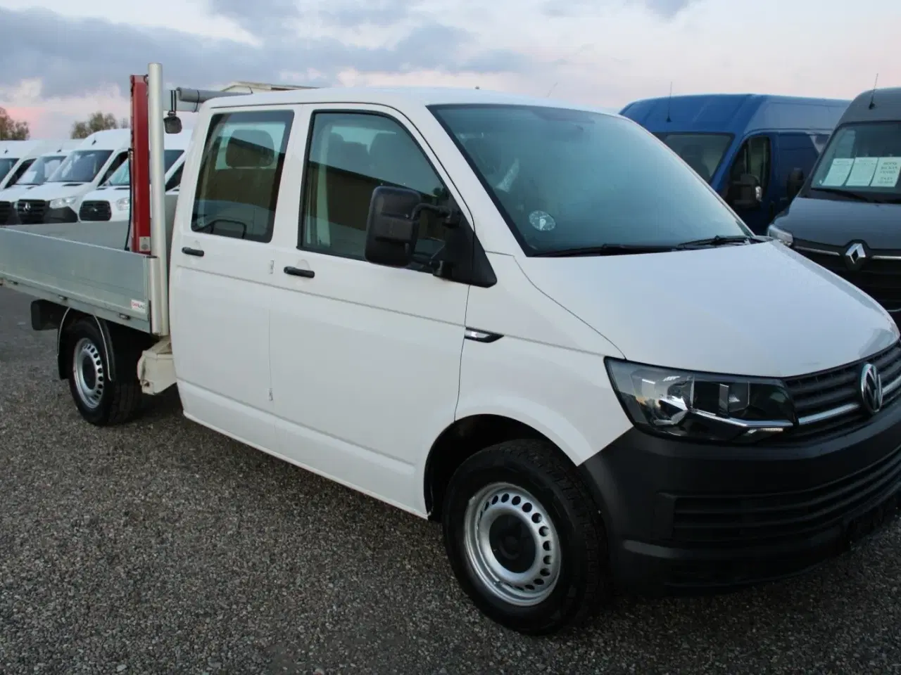 Billede 2 - VW Transporter 2,0 TDi 150 Mandskabsvogn m/lad