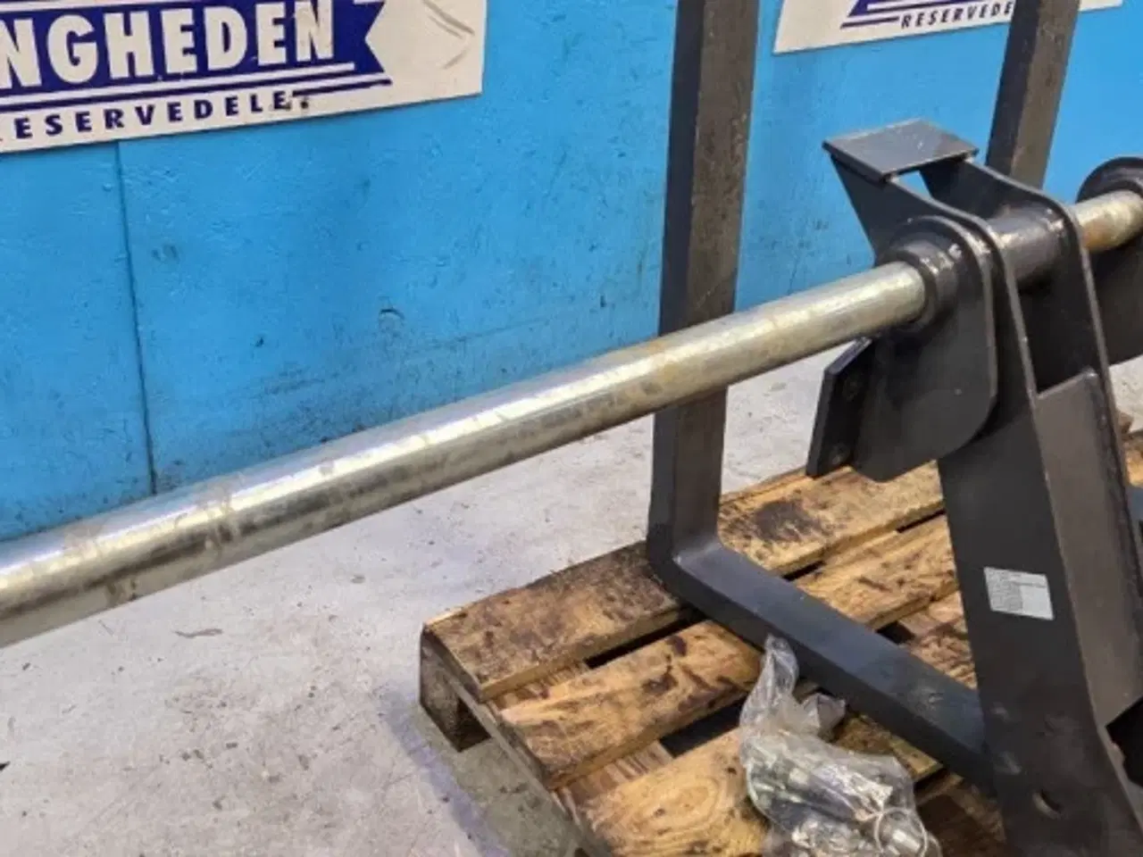 Billede 4 - New Holland B115C Pallegafler Kit 87310367