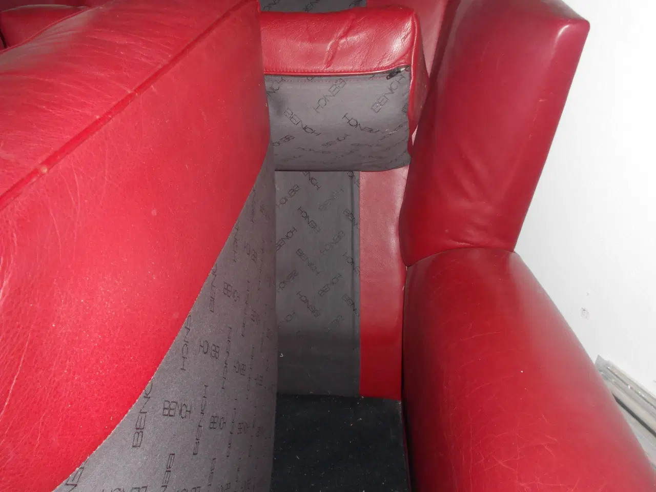 Billede 4 - Kraftige læderstole i rødt - 2 stk