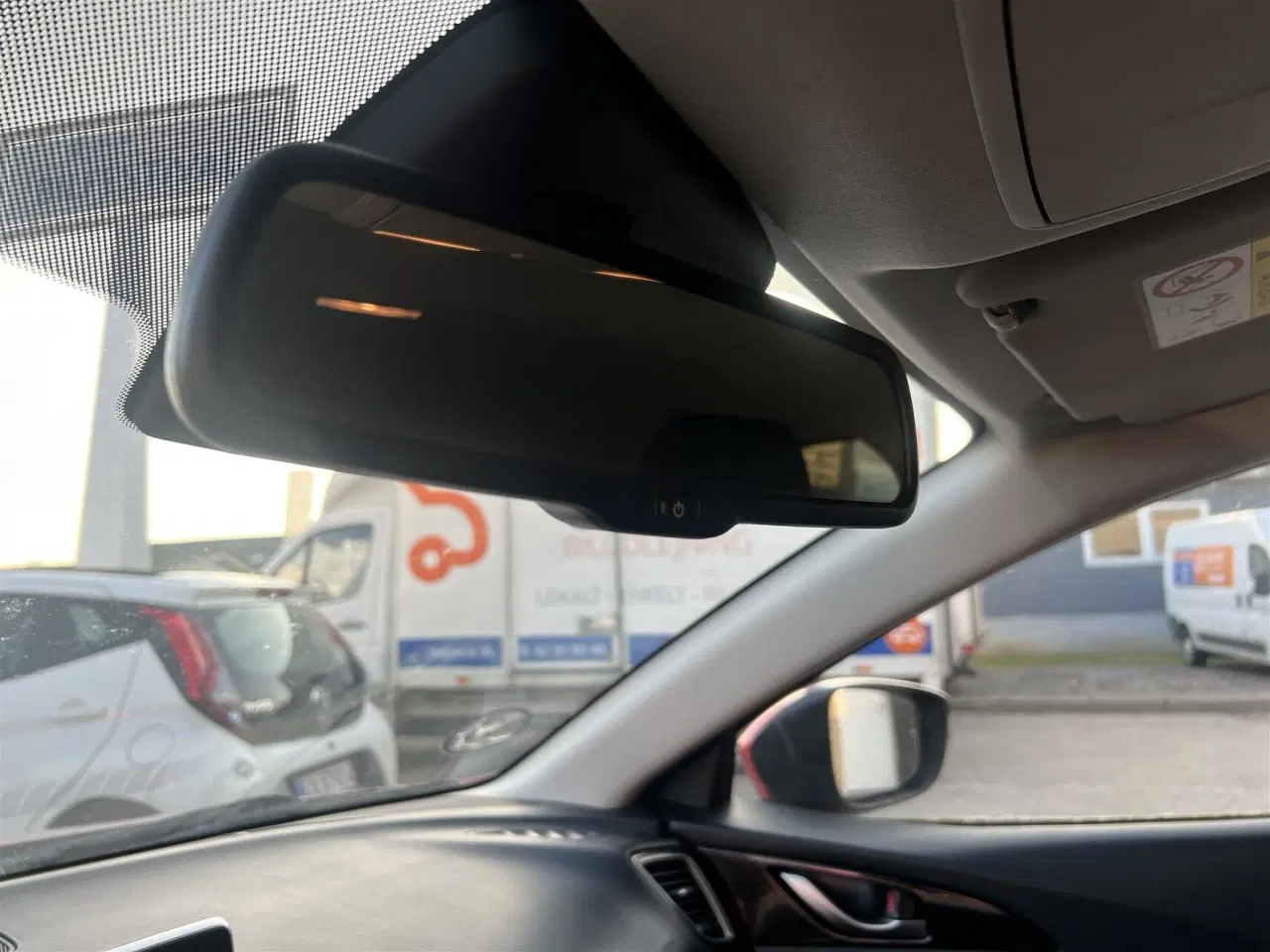 Billede 12 - Mazda 3 2,0 Skyactiv-G Vision 120HK 5d 6g