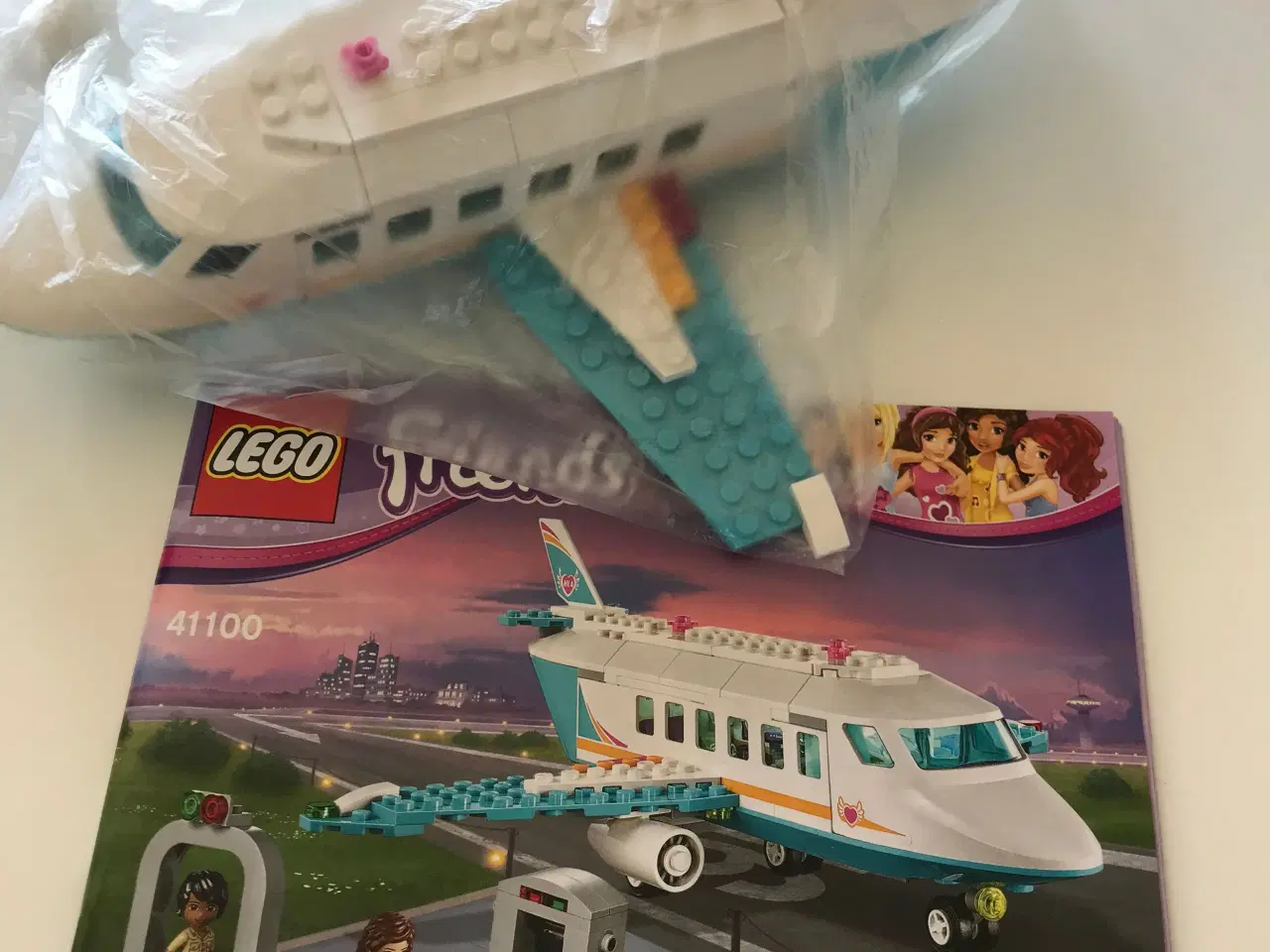 Billede 8 - LEGO Anna og Elsa Slot, fly mm.