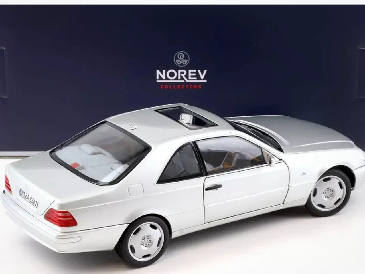 Billede 3 - 1:18 Mercedes CL600 C140 1997