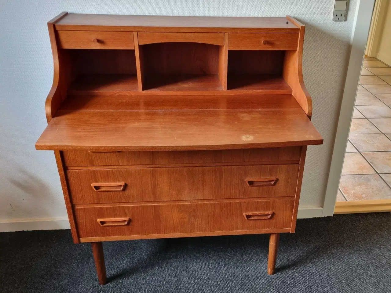 Billede 1 - Teaktres skrivebord 
