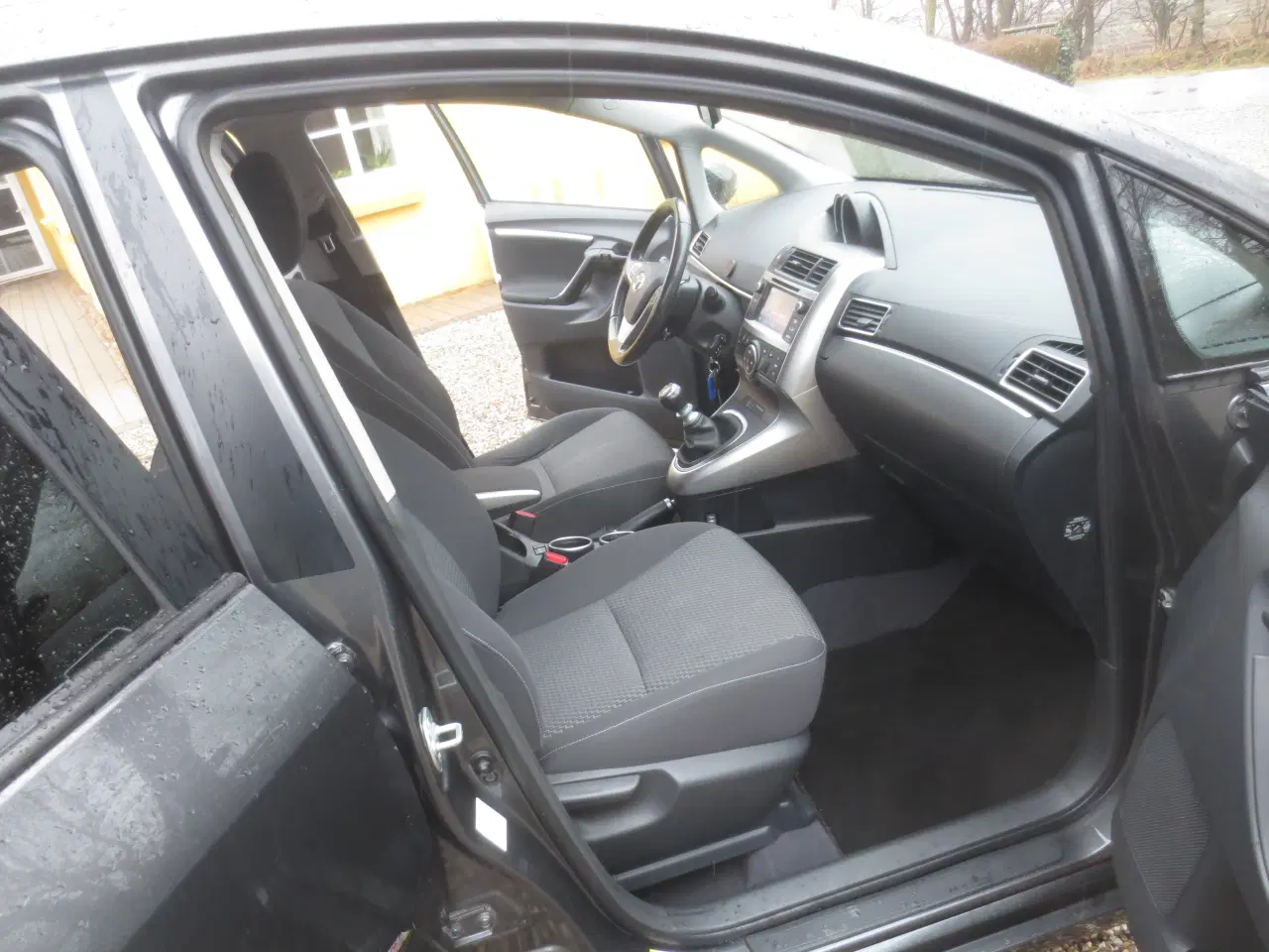 Billede 13 - Pæn Toyota Verso 1.6 D 7 Pers År 2014. 