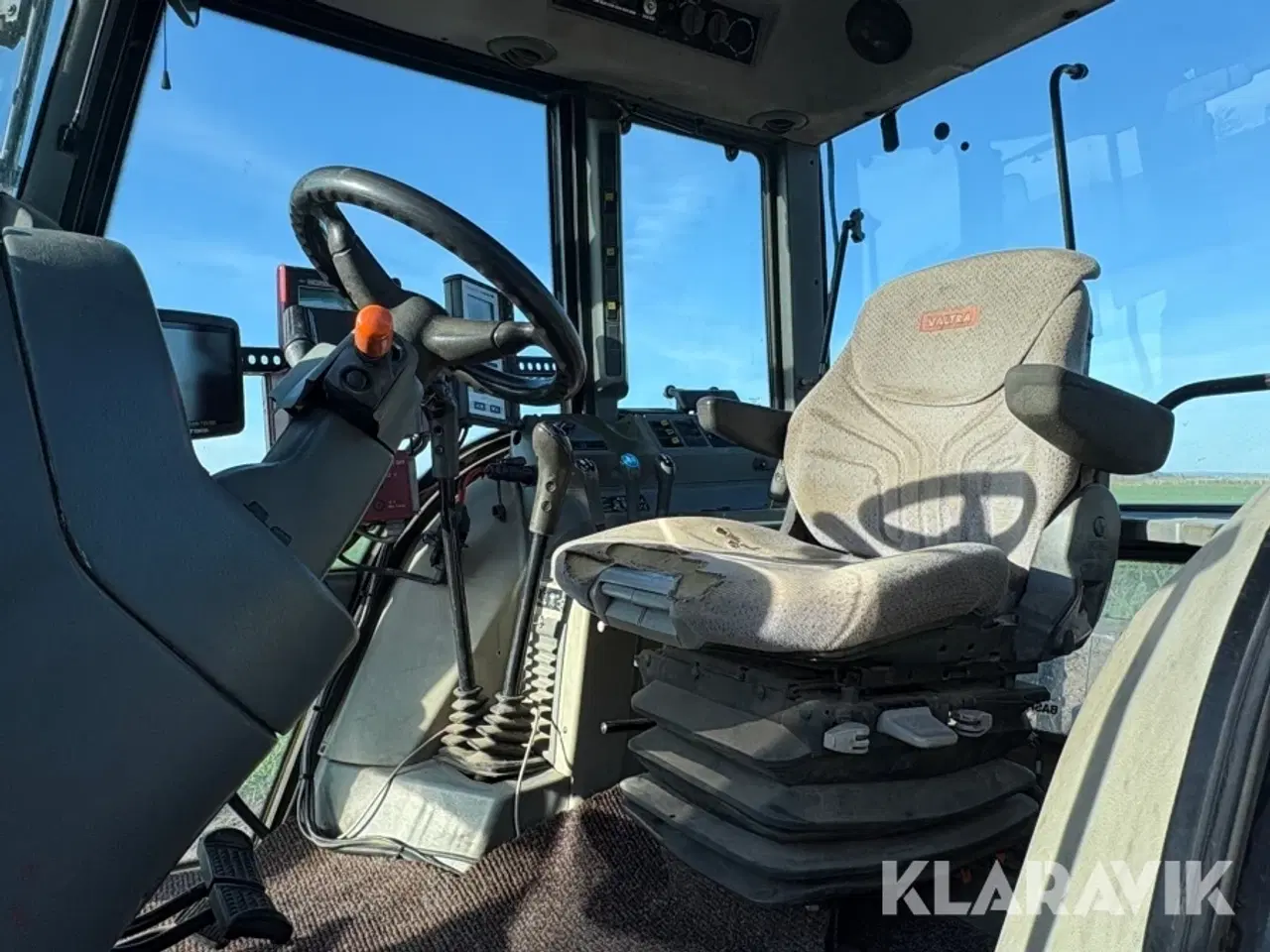 Billede 10 - Traktor Valtra 8150-4WD