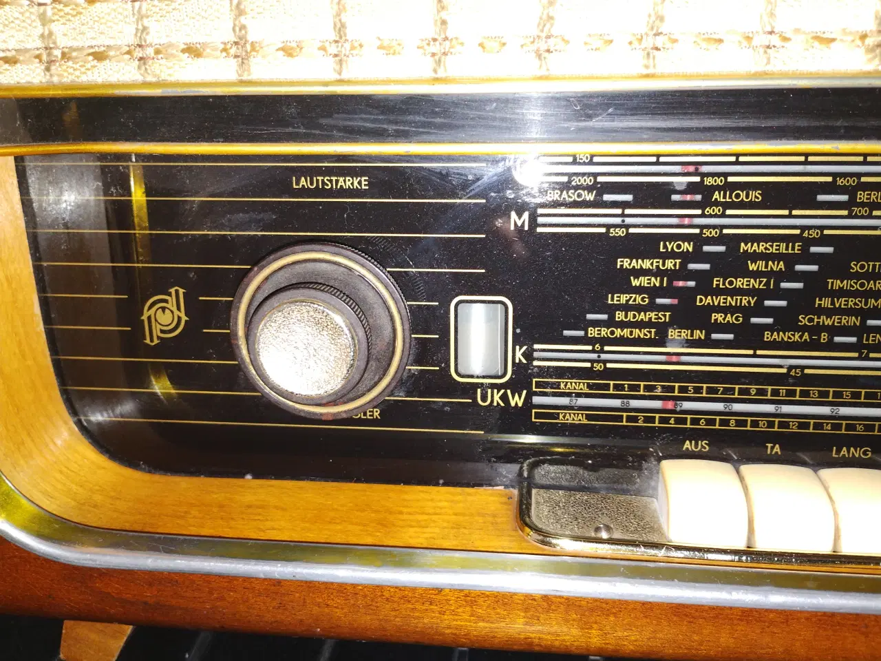 Billede 2 - Gammel RFT radio
