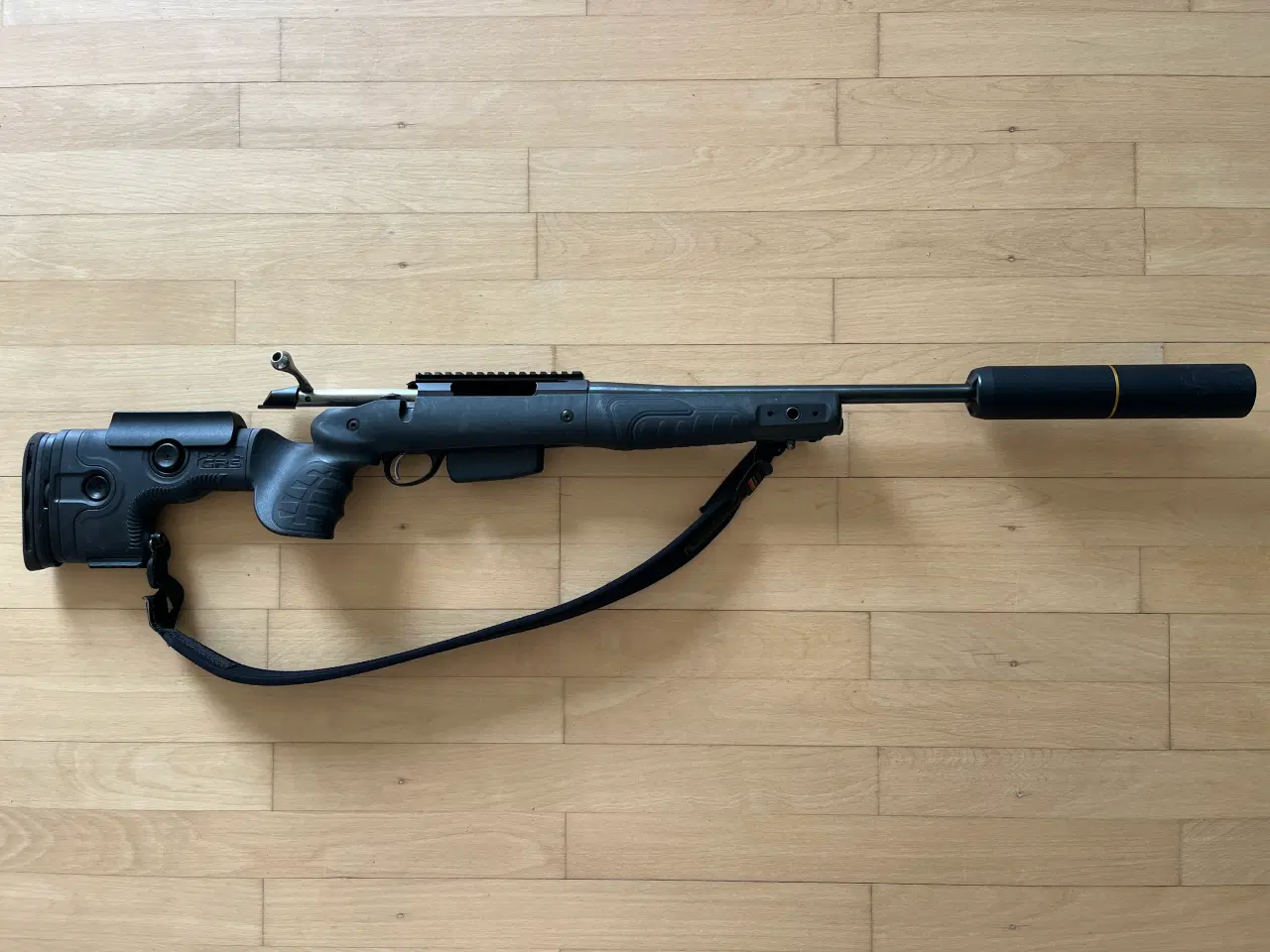 Billede 2 - Tikka T3x  jagtriffel monteret med GRS skæfte