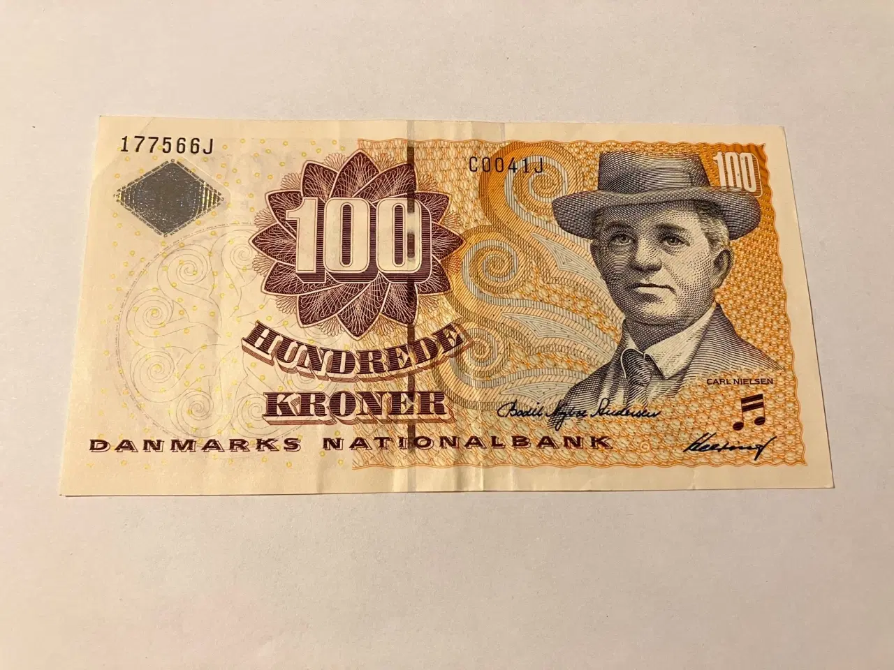 Billede 1 - 100 Kroner C0 2004