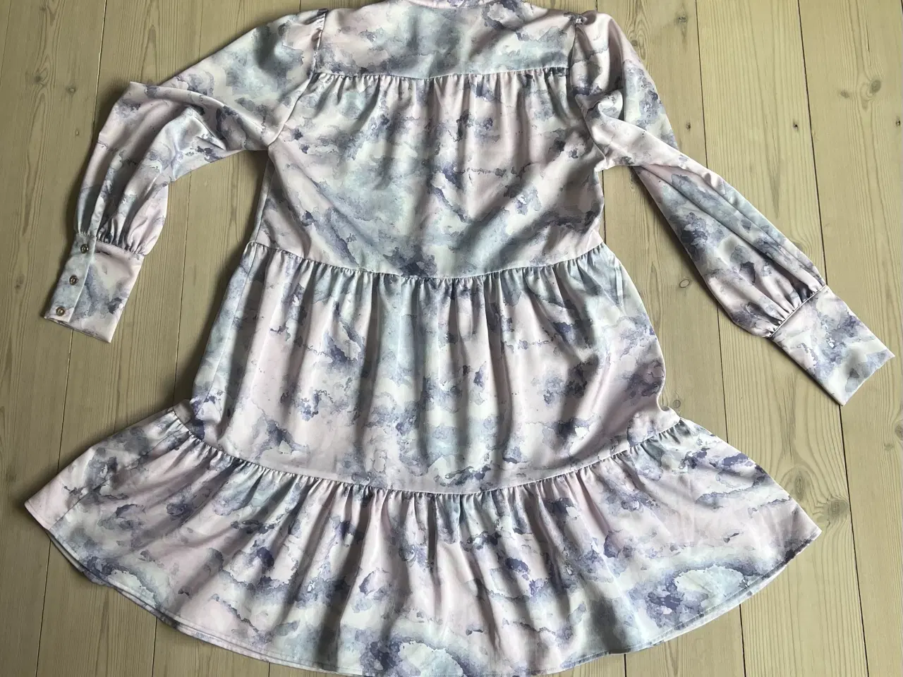 Billede 6 - Mønstret kjole 