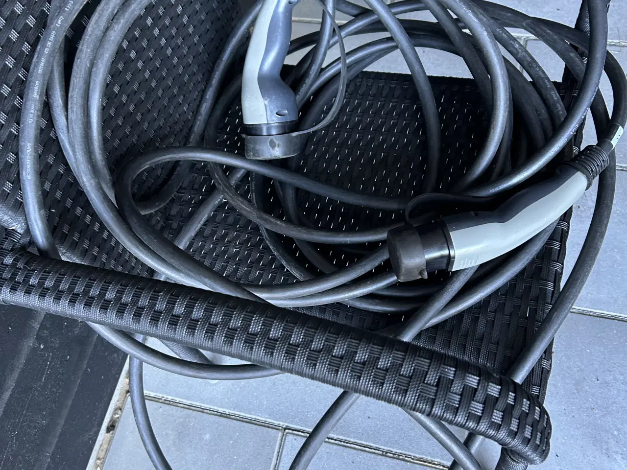 Billede 1 - Ladekabel til el- bil 35w 17 meter 