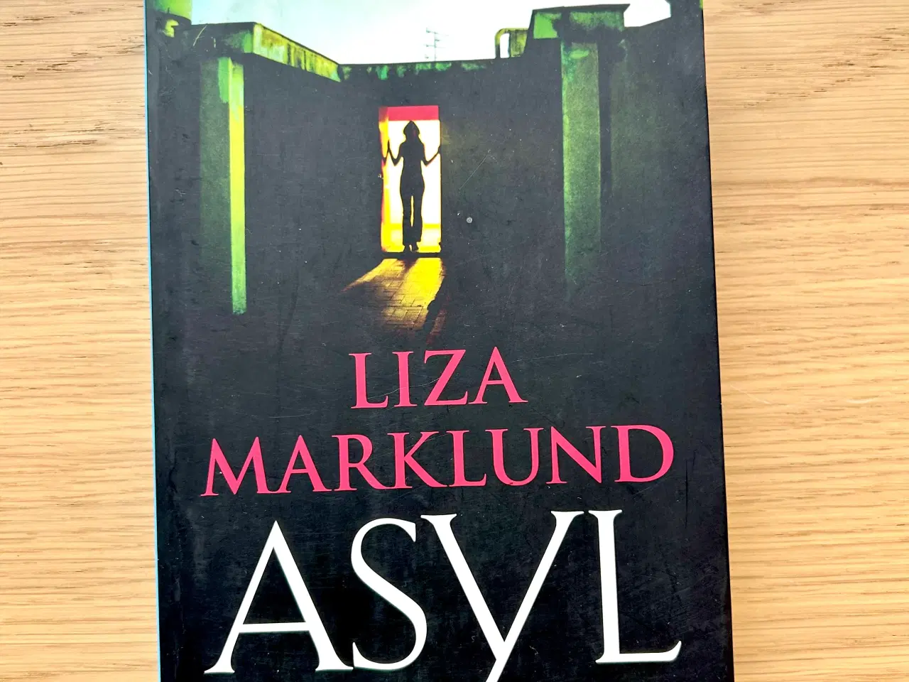 Billede 2 - 📚 Nordisk krimi-pakke – 50 kr per bog!