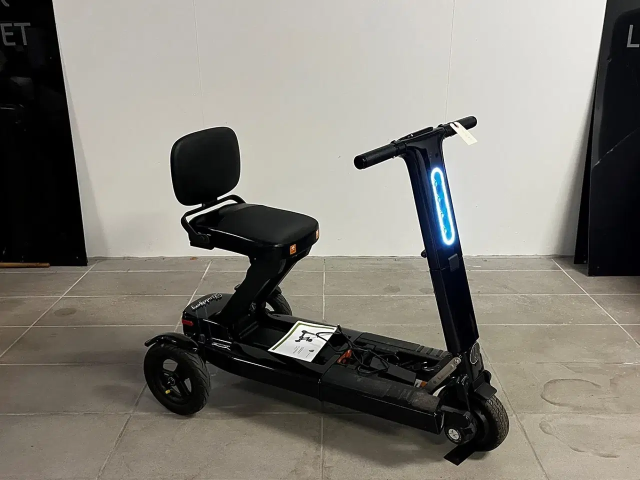 Billede 2 - LM-75 rejsescooter - 1 års garanti