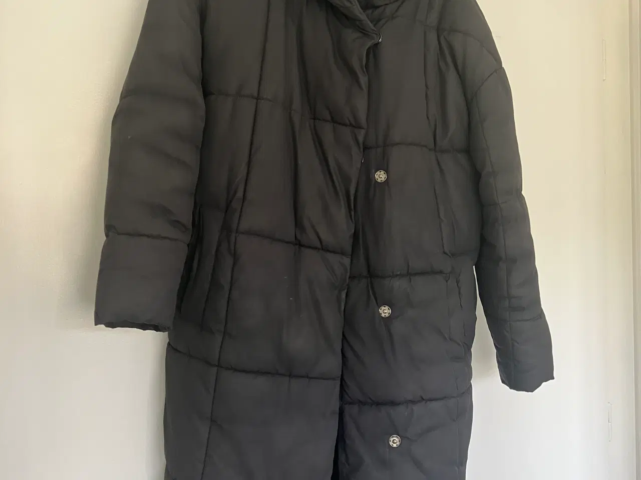 Billede 1 - Damejakke, lang, varm