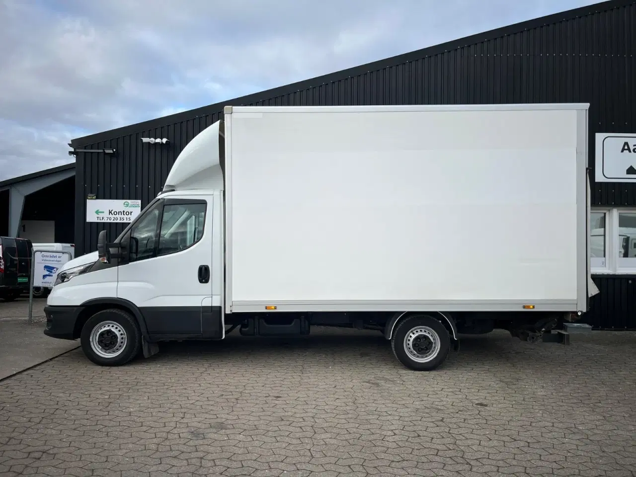 Billede 1 - Iveco Daily 2,3 35S14 Alukasse m/lift