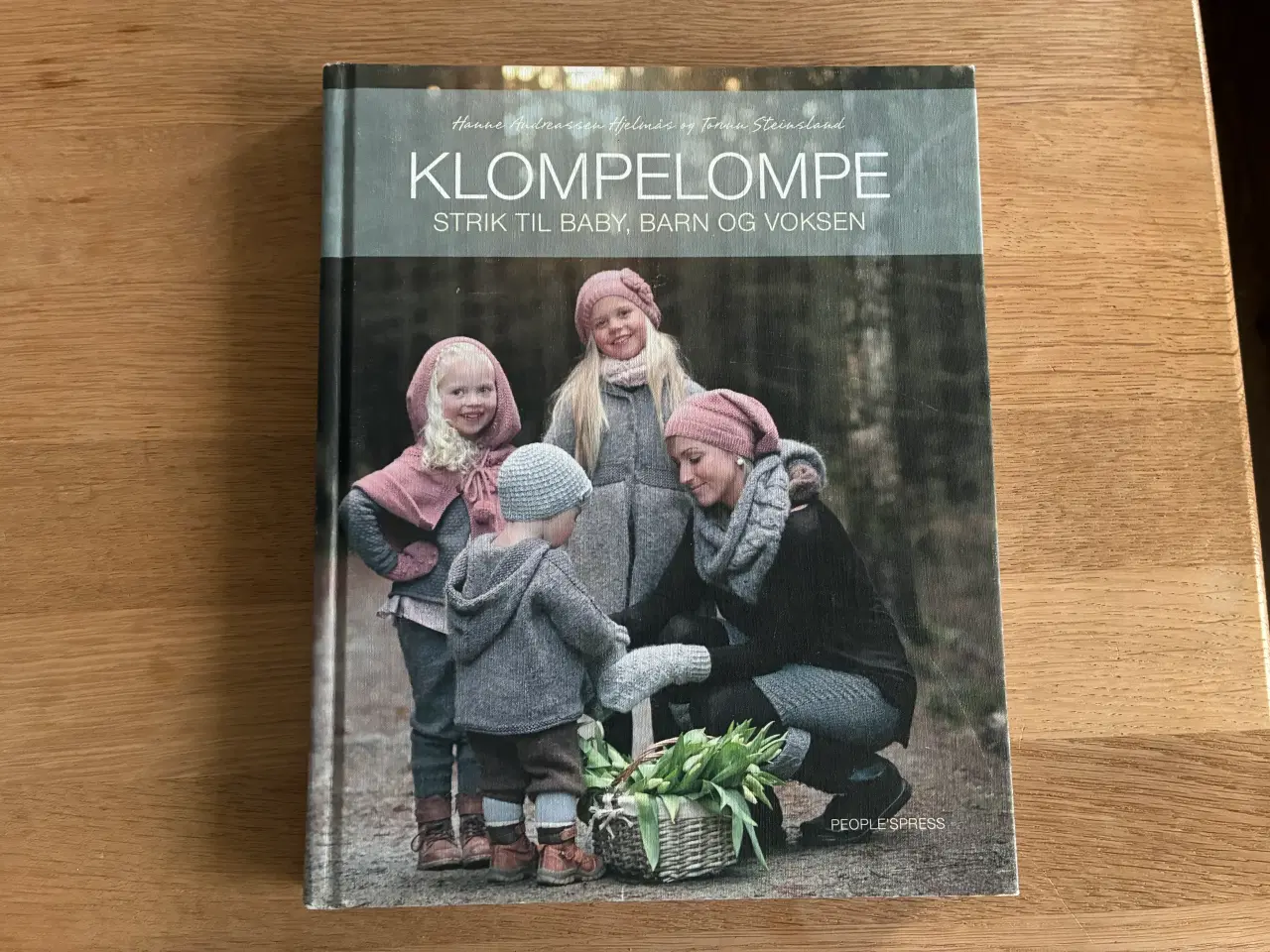 Billede 1 - KLOMPELOMPE  Strik til Baby, Barn og Voksen