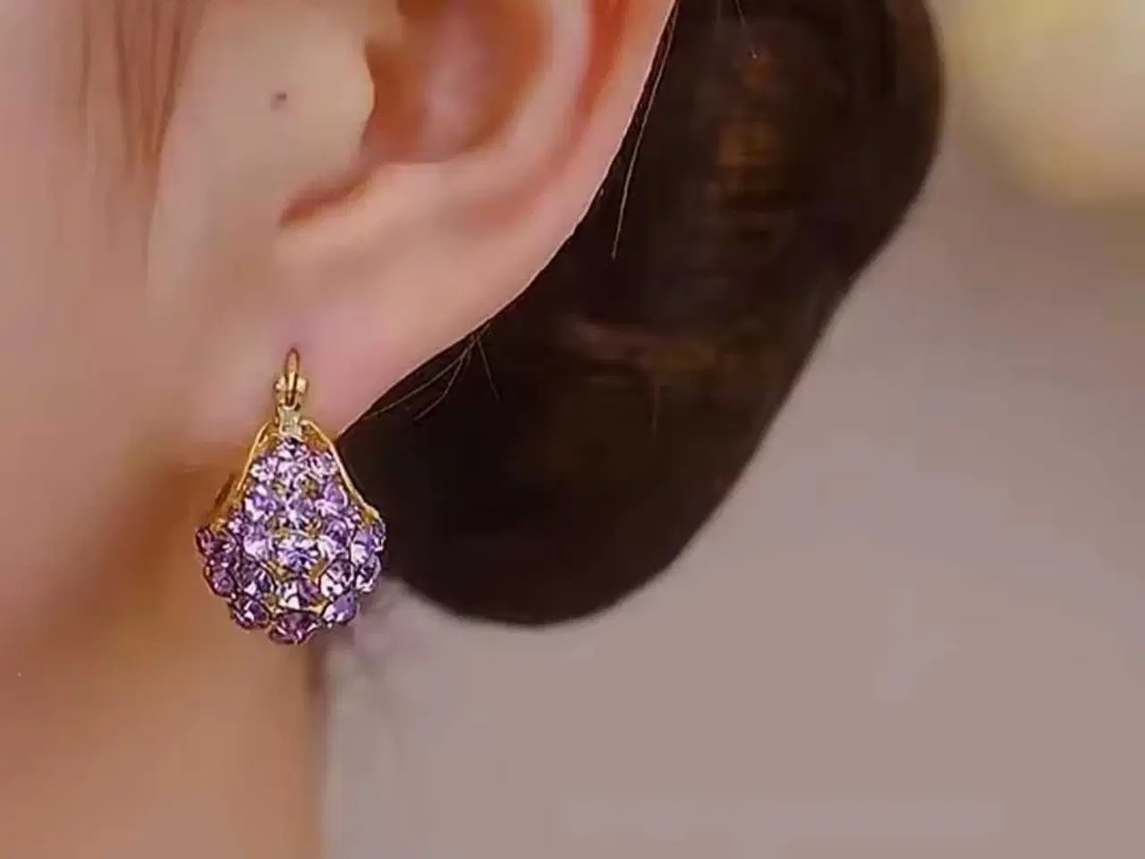 Billede 4 - Skinnende ørestikker