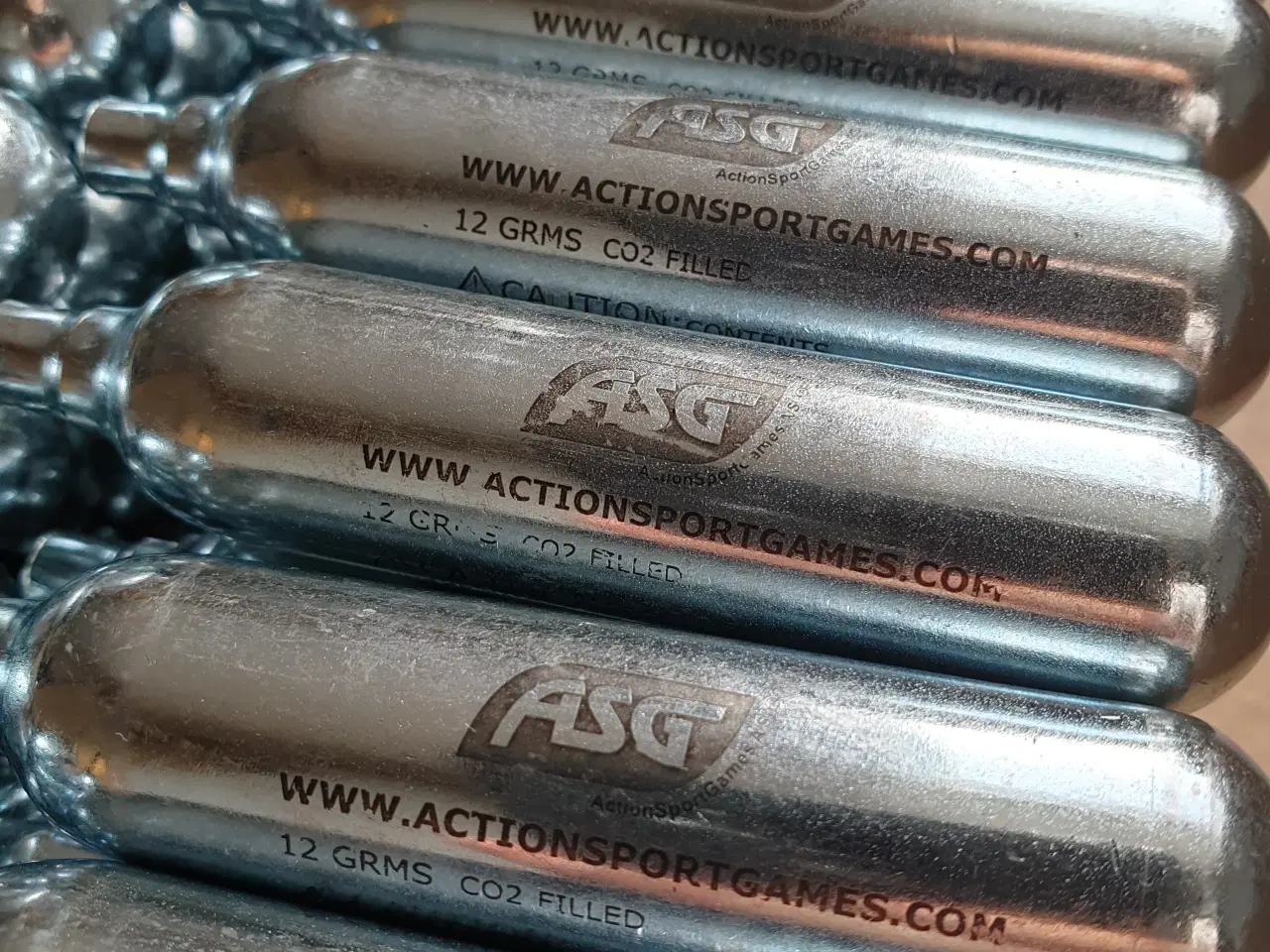 Billede 2 - 40 x 12g CO2 Kapsel ASG - Action Sport Games