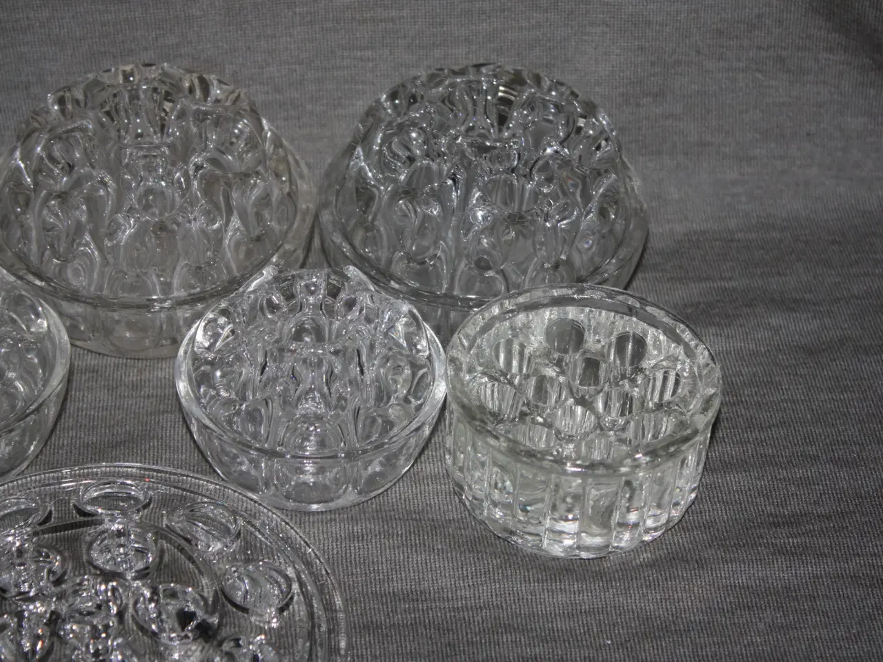 Billede 3 - Gammel glas Flower frog / blomsterstager 