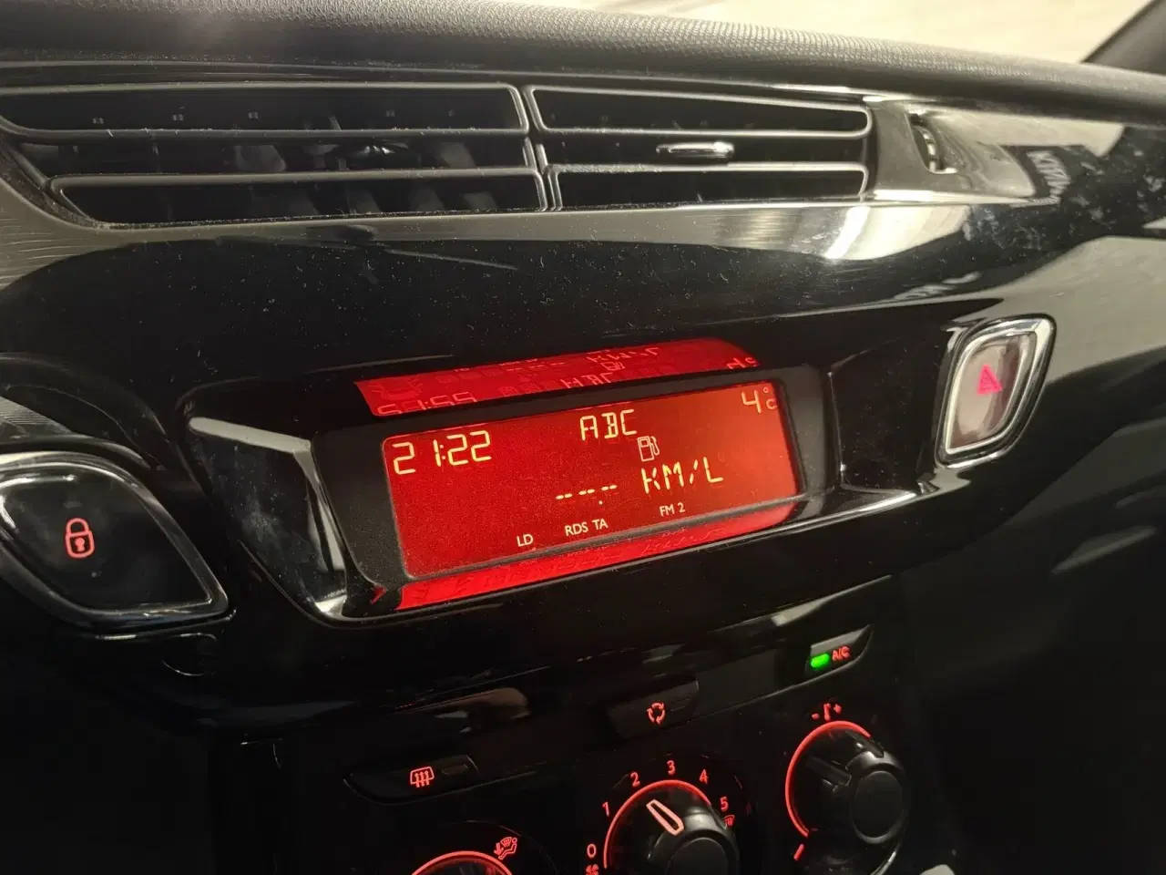 Billede 8 - DS DS3 1,6 Blue HDi Style start/stop 100HK 3d