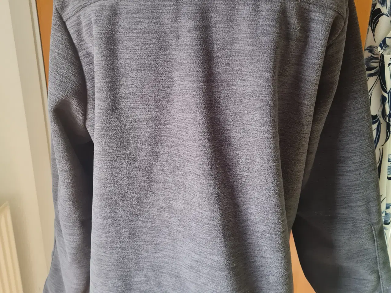 Billede 3 - Ny fleece jakke str 46