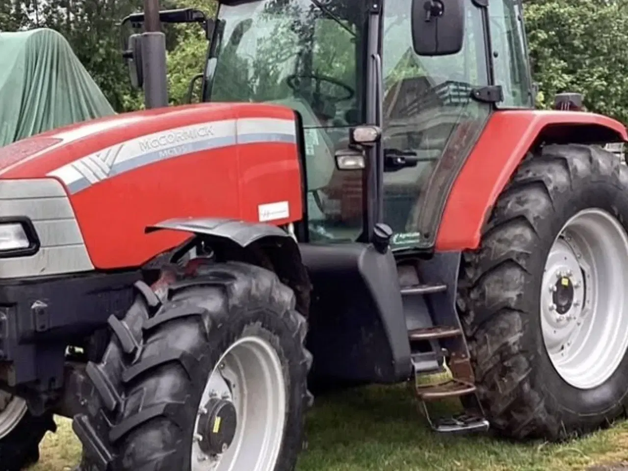 Billede 1 - McCormick Mc 135 Power 6. Kun kørt 2015 timer. Årg 2009.