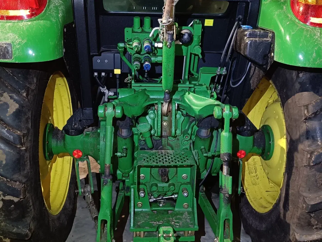 Billede 7 - John Deere 5070M med frontlæsser